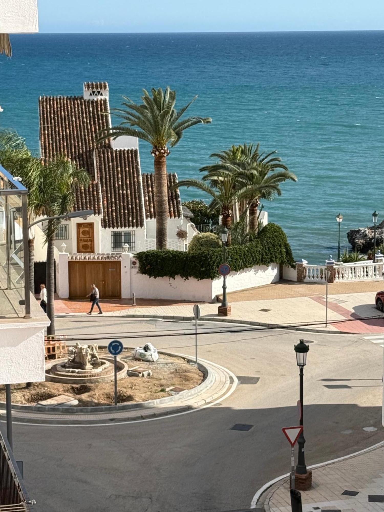 Apartamentos Latin Nerja Exteriér fotografie