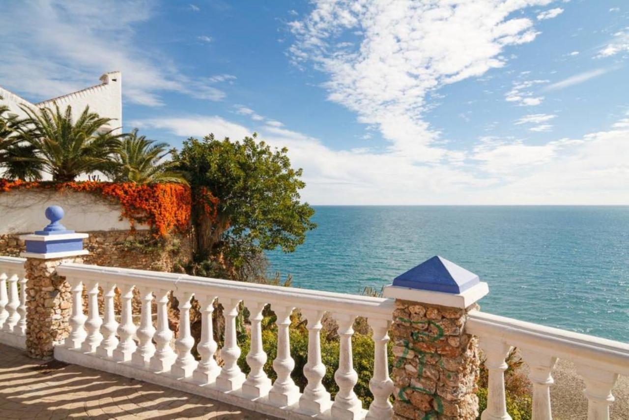 Apartamentos Latin Nerja Exteriér fotografie